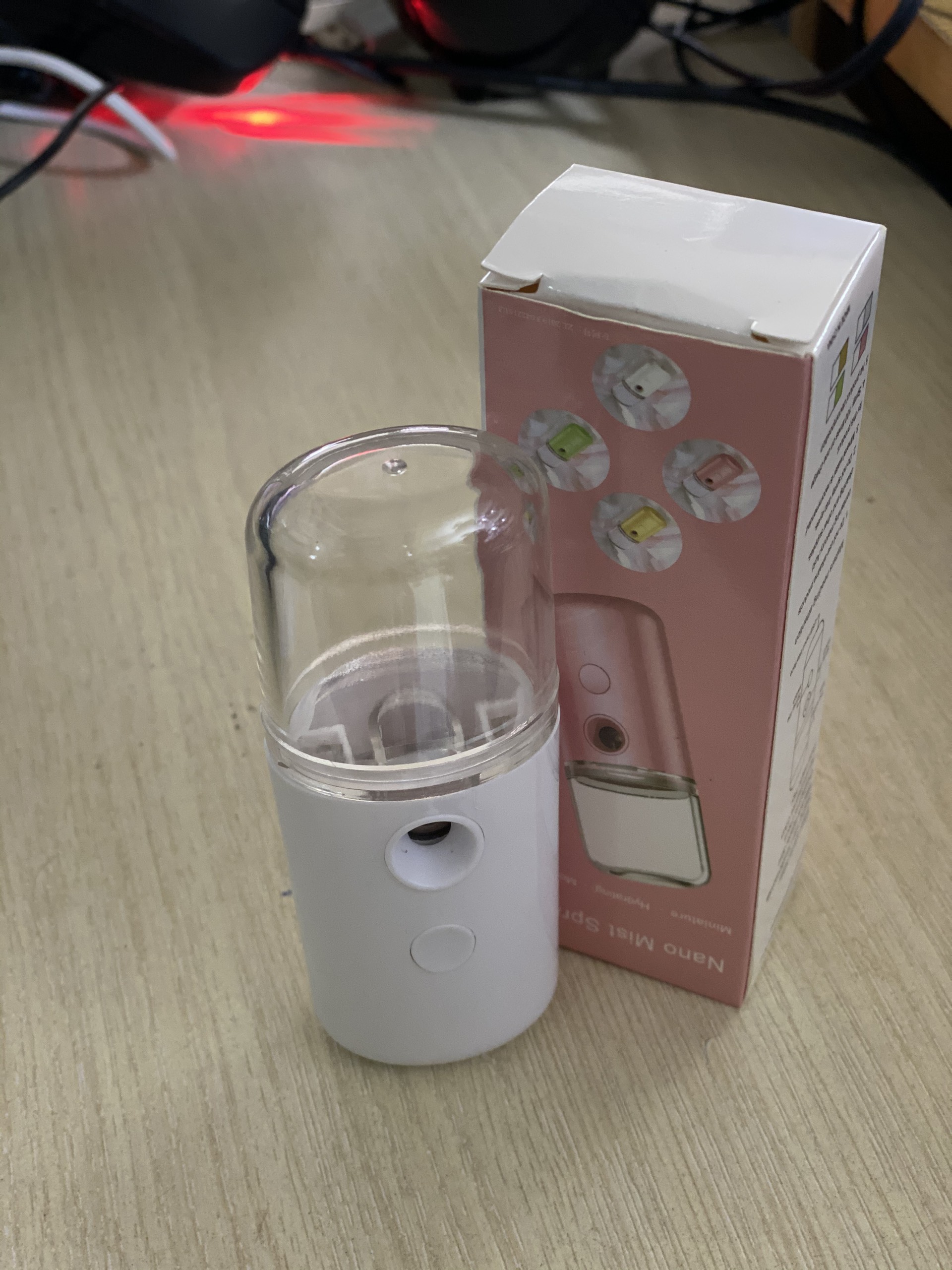Máy phun sương tạo ẩm nano mini dưỡng da mặt giúp giữ ẩm da, chống lão hoá, làm mát da cấp tốc