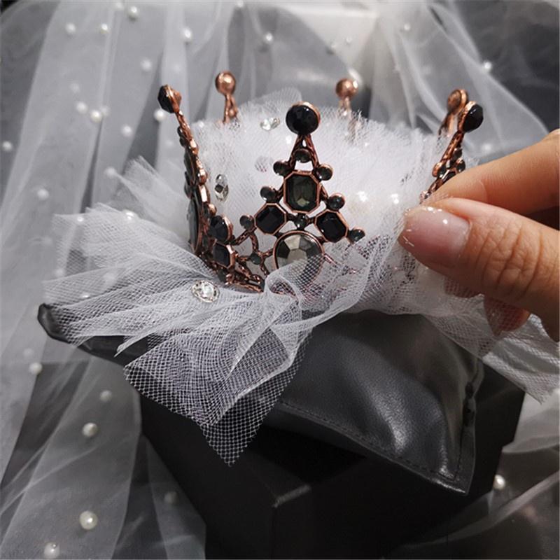 Túi Than Tre Khử Mùi Xe Hơi Hình Vương Miện Sáng Tạo