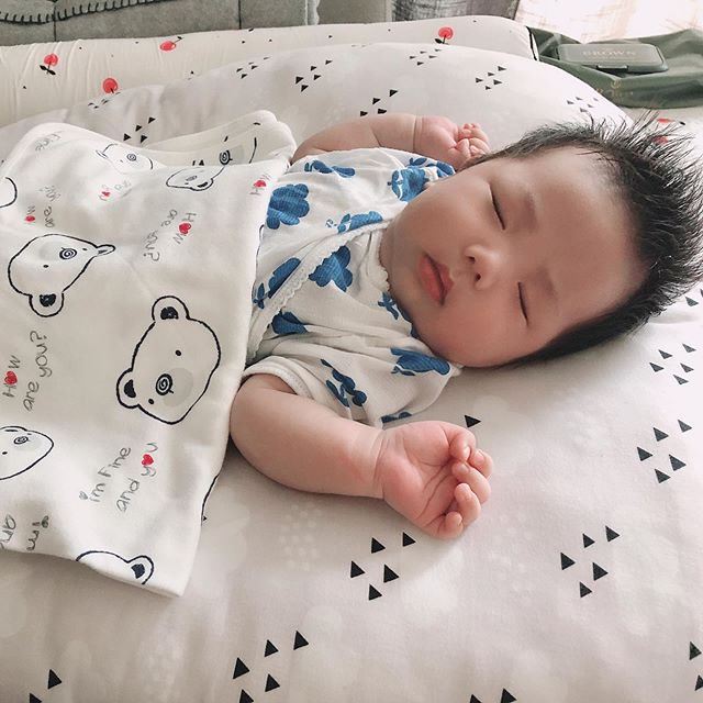 GỐI CHỐNG TRÀO NGƯỢC CHO BÉ CHÍNH HÃNG ROTOTO BEBE NỘI ĐỊA HÀN QUỐC