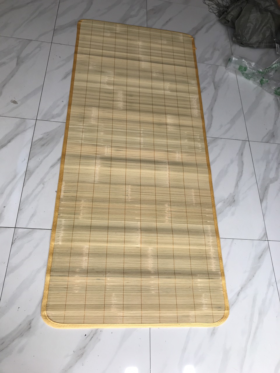 Chiếu trúc tây bắc cỡ 1mx1.9m - chiếu trúc cuộn tròn dài