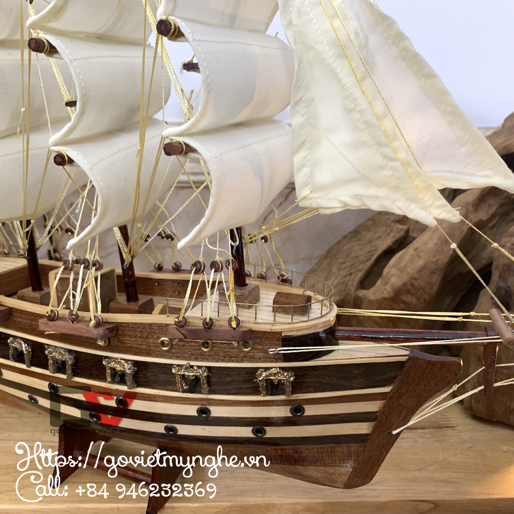 Hình ảnh Mô hình thuyền gỗ trang trí Jylland - thân 40cm - loại 2