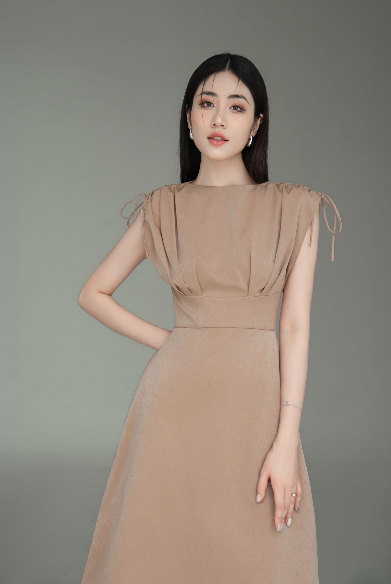 OLV - Đầm Evangeline Caramel Dress