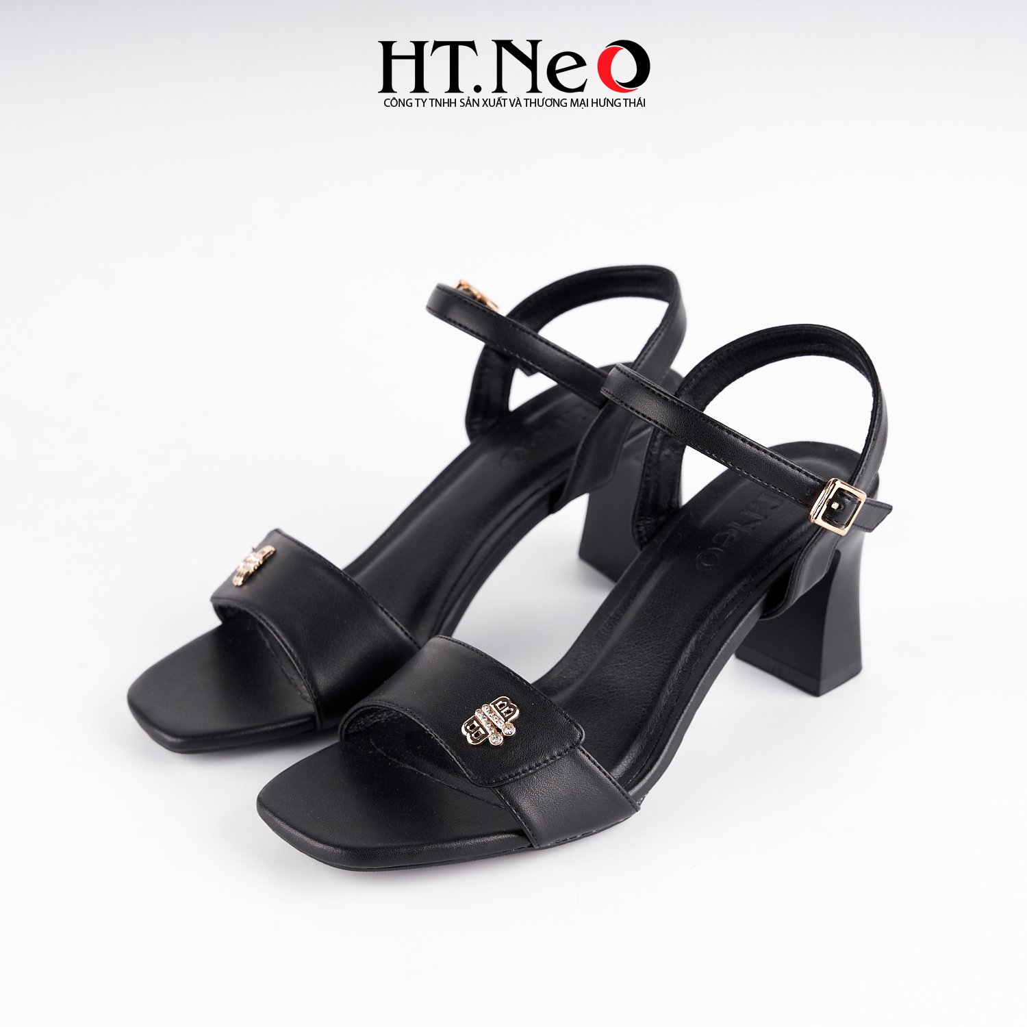 SANDAL nữ 7p quai hậu khuy bướm thiết kế đơn giản, chất liệu da gót trụ SDN171