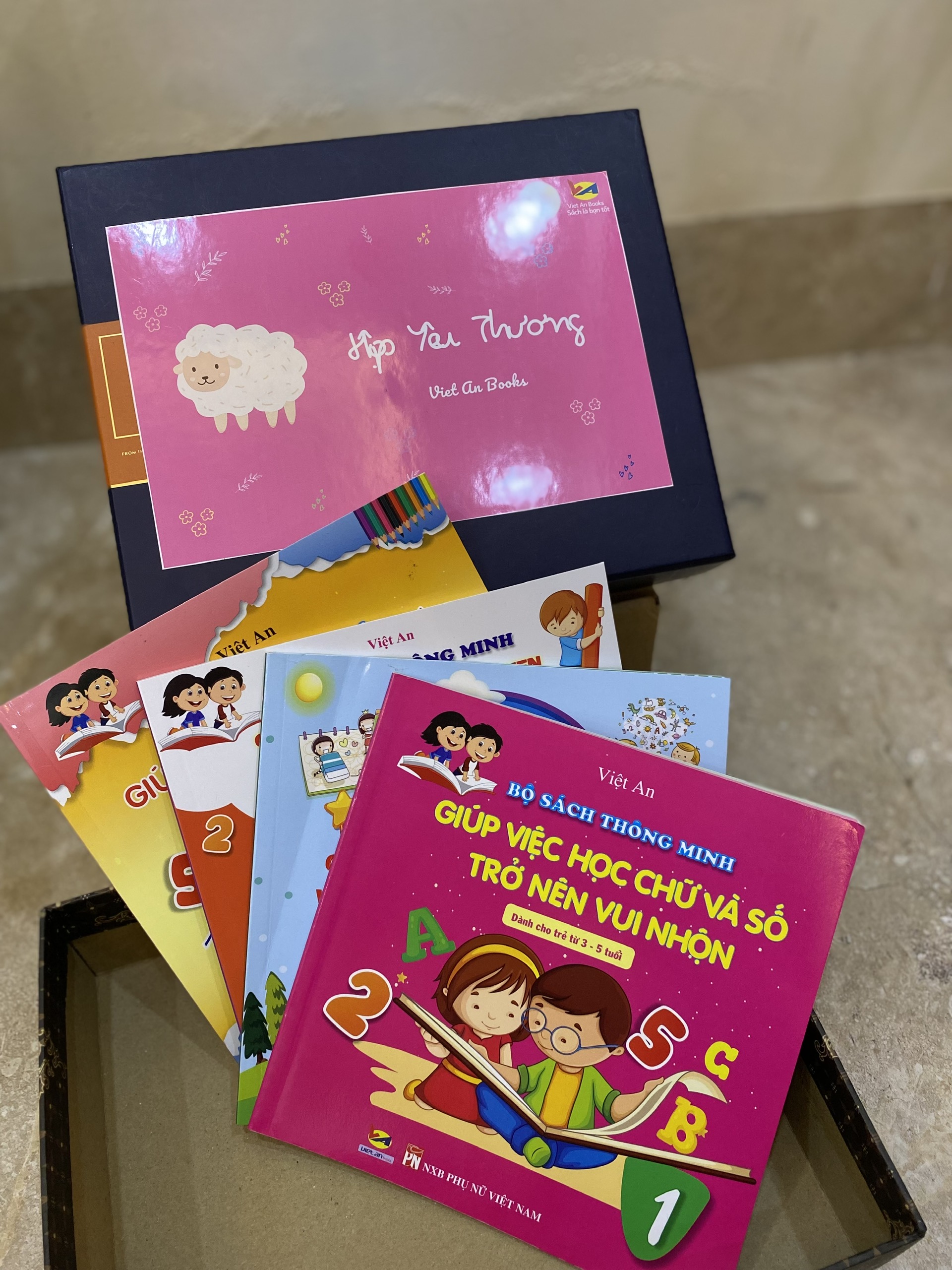 HỘP YÊU THƯƠNG 3 - 6 TUỔI