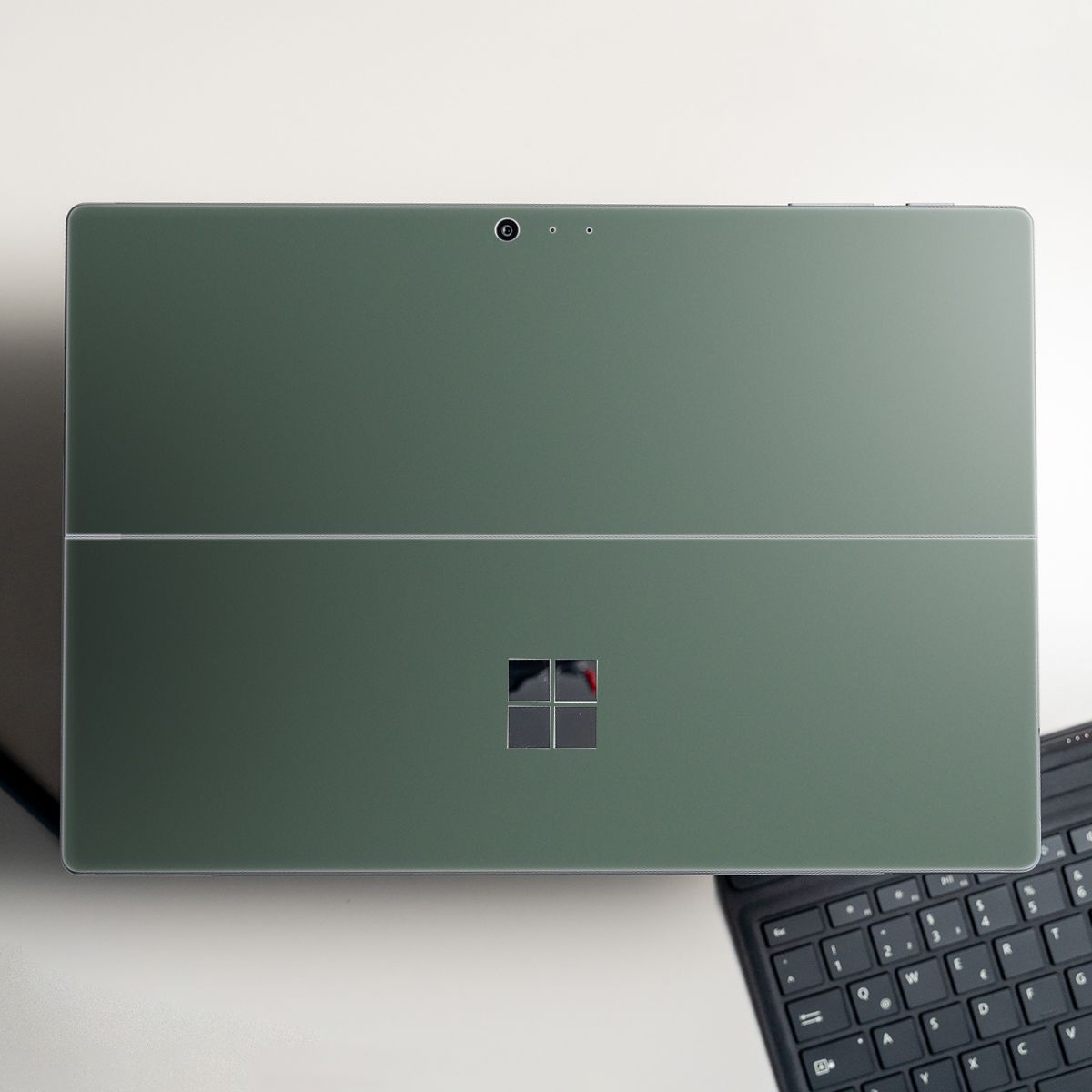 Skin dán hình Aluminum Chrome xám lông chuột cho Surface Go, Pro 2, Pro 3, Pro 4, Pro 5, Pro 6, Pro 7, Pro X