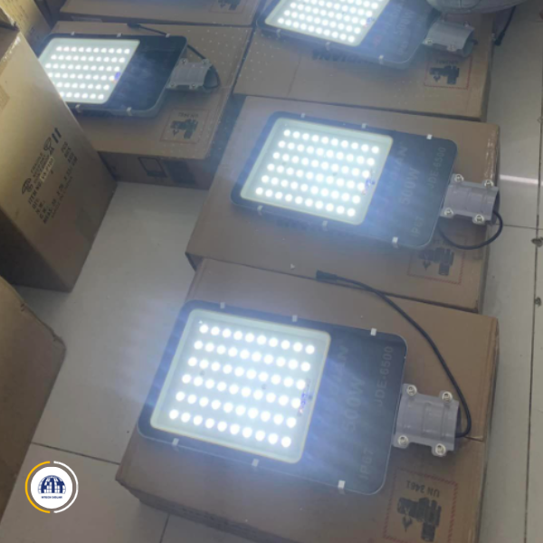 Đèn đường NLMT JDE6500 – 500W JINDIAN