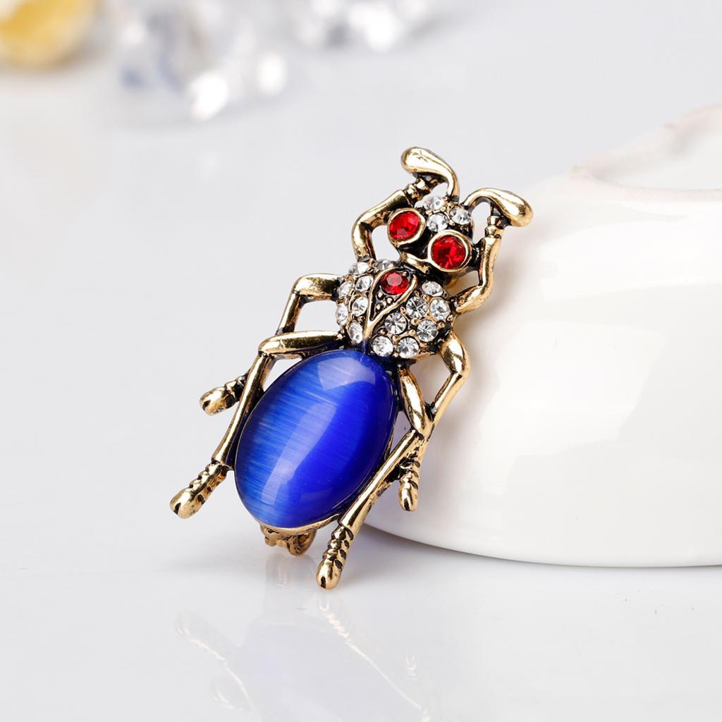 Charming Vintage Rhinestone Bee Brooch Pin Clothes Decor