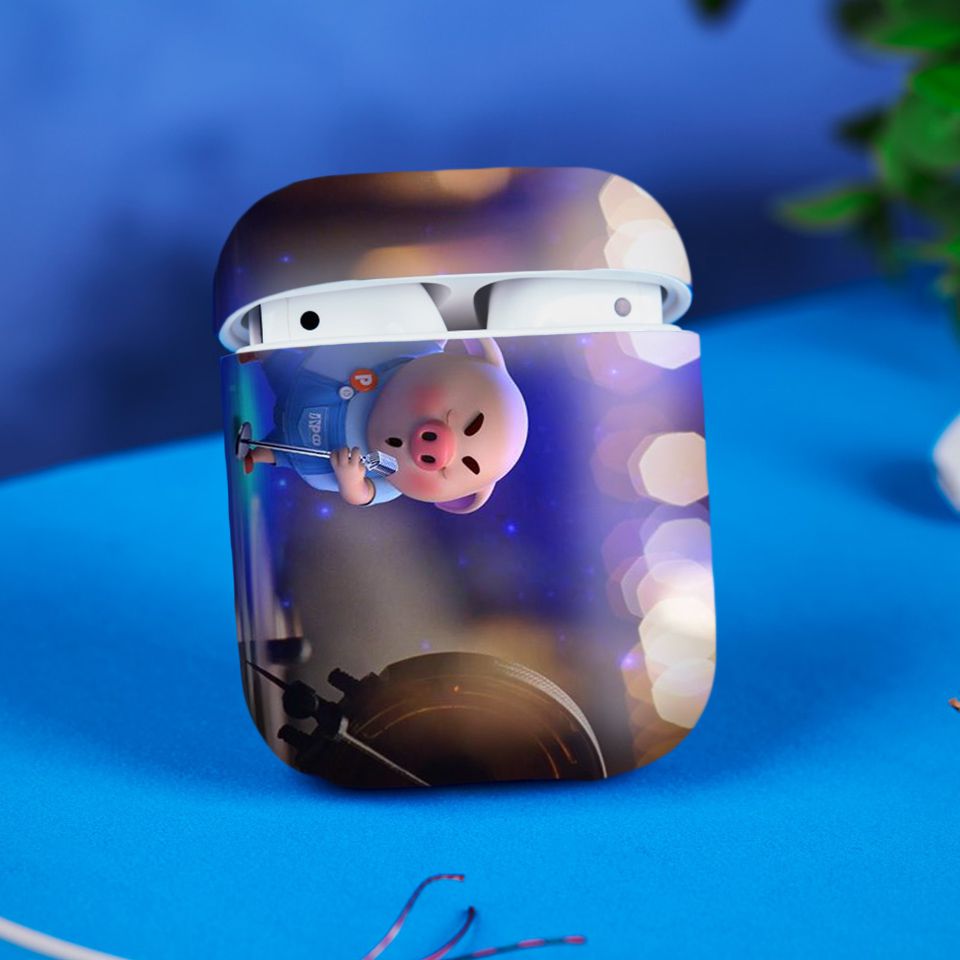 Miếng dán skin chống bẩn cho tai nghe AirPods in hình Heo con dễ thương - HEO2k19 - 113 (bản không dây 1 và 2)