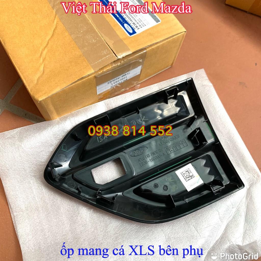 Ốp mang cá tai xe Ranger XLS RH bên phụ