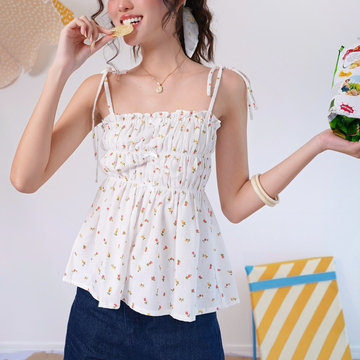 Áo kiểu áo hai dây cột họa tiết hoa nhún ngực kiểu xòe nữ tính tiểu thơ Charming Miều Est.2013