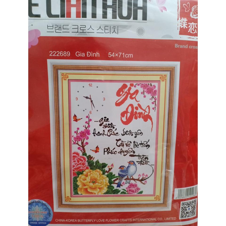 Tranh thêu chữ thập Gia Đình 222689-54x71cm