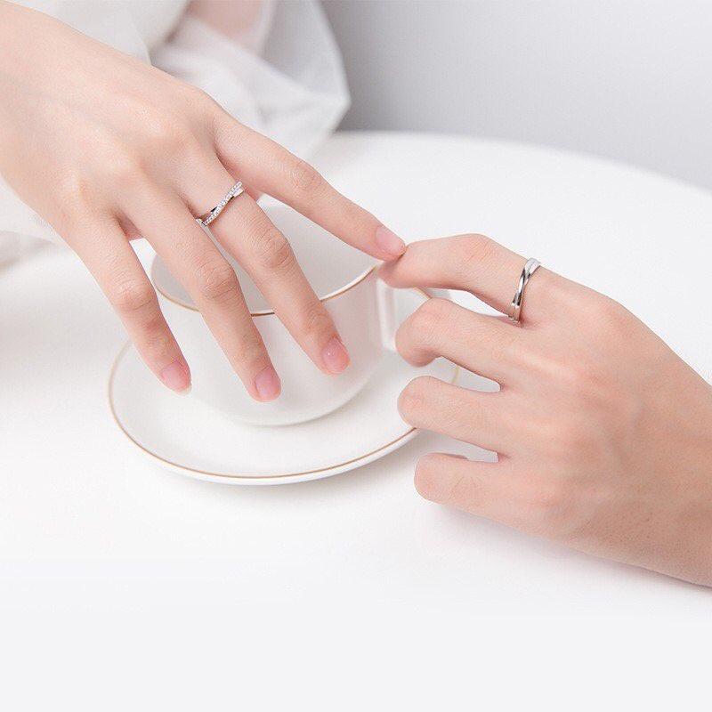 Nhẫn đôi bạc cao cấp AK45, Nhẫn nam trơn, Nhẫn nữ đính đá trắng sang trọng. Nhẫn cặp mới nhất 2022