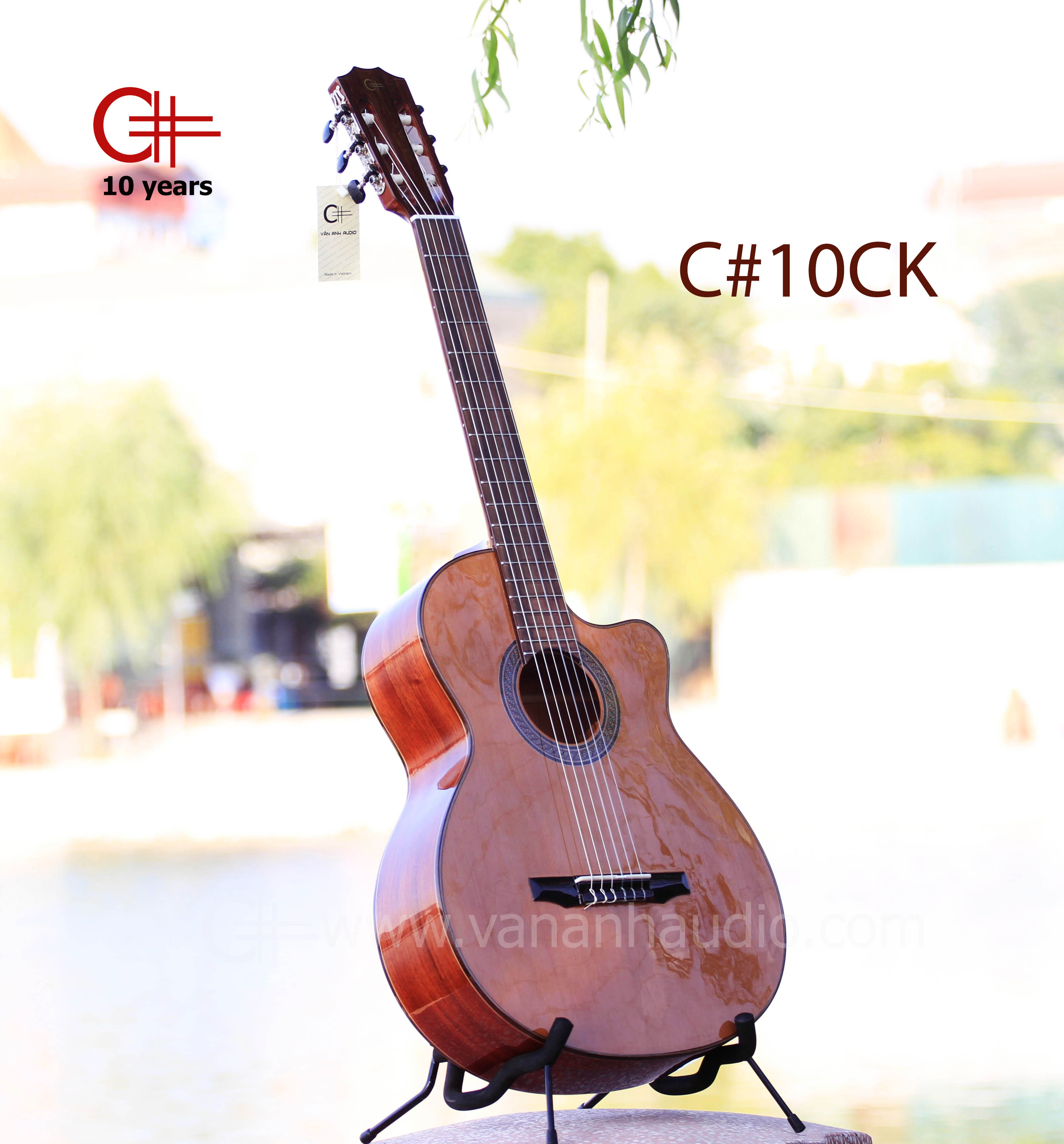 Đàn guitar classic C#10CK gắn EQ-Metb12