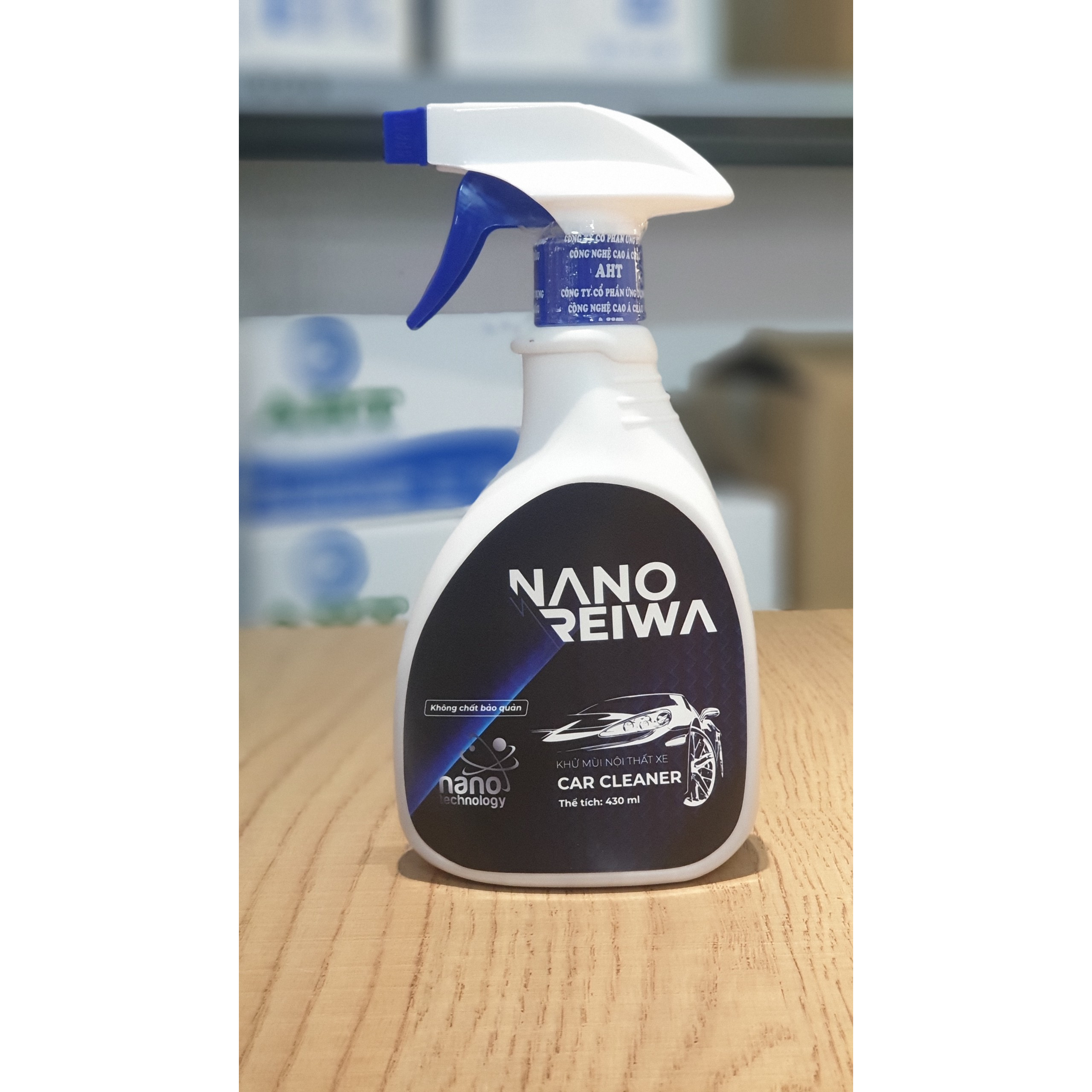 Chai xịt diệt khuẩn khử mùi ô tô xe khách bằng nano bạc Nano Reiwa 430ml hương bạc hà dịu nhẹ, được chứng nhận viện Pasteur an toàn cho trẻ em - Hàng chính hãng