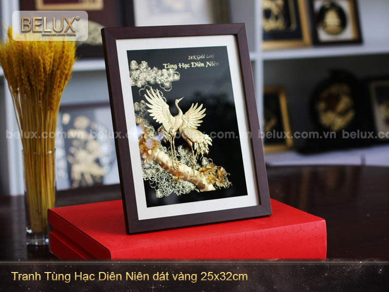 Tranh Tùng Hạc diên niên dát vàng 24k - quà mừng thọ, mừng sinh nhật