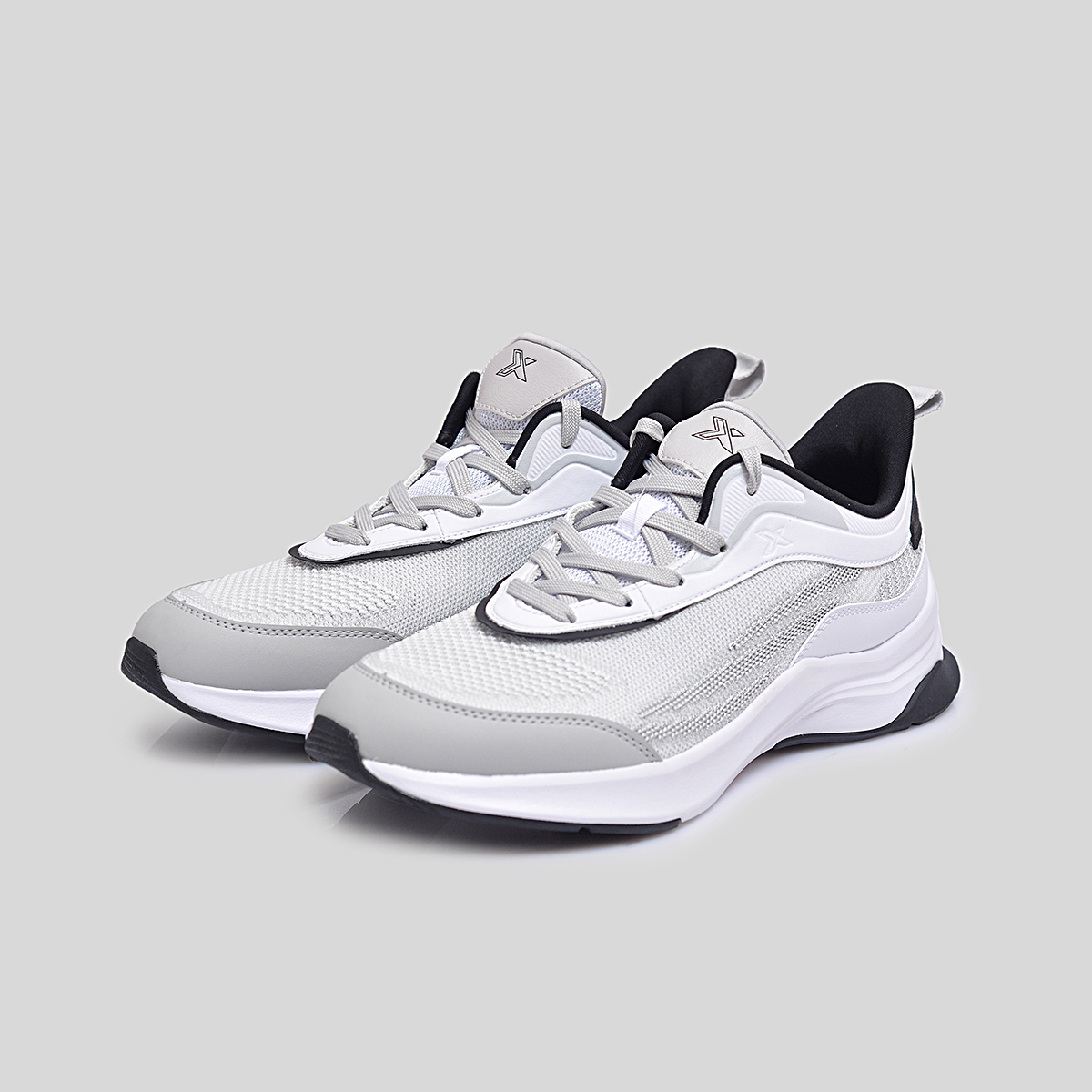 Giày Thể Thao sneaker Nam Biti's Hunter HSM008400TRG (Trắng)