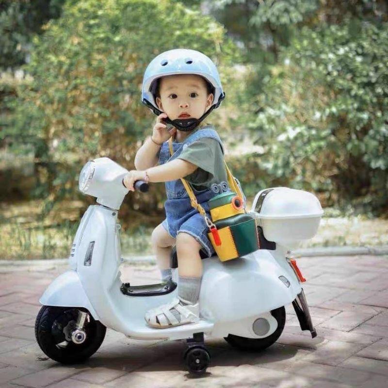 Xe máy điện trẻ em khiểu dáng vespa q618