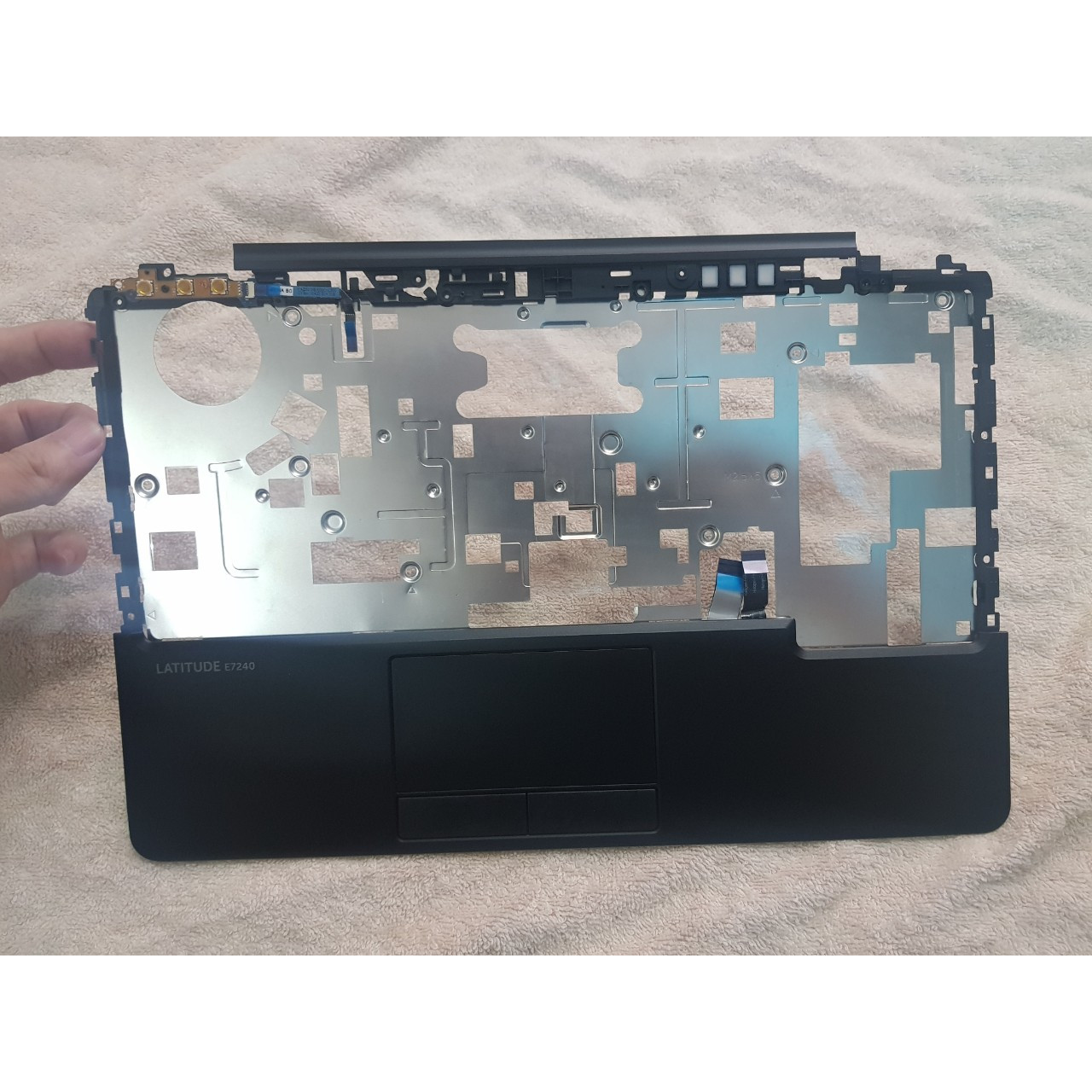 Mặt C vỏ laptop dùng cho dell latitude E7240 - mặt C có chuột touchpad kèm theo