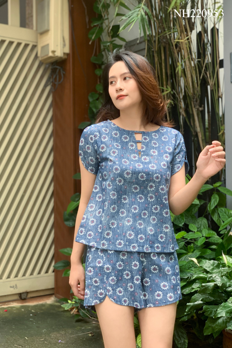 Đồ bộ đùi có tay đan dây cúc họa mi