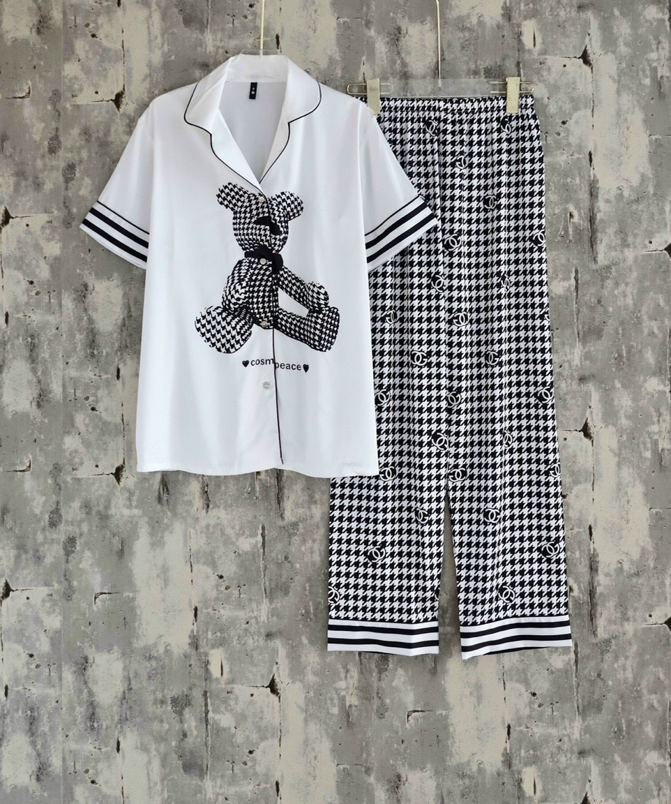 BỘ PIJAMA DÀI HOẠ TIẾT PHỐI ĐỘC LẠ