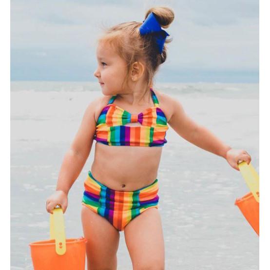 Bộ dồ bơi bikini bảy sắc cầu vồng dễ thương cho bé gái nhỏ đi biển đi bơi