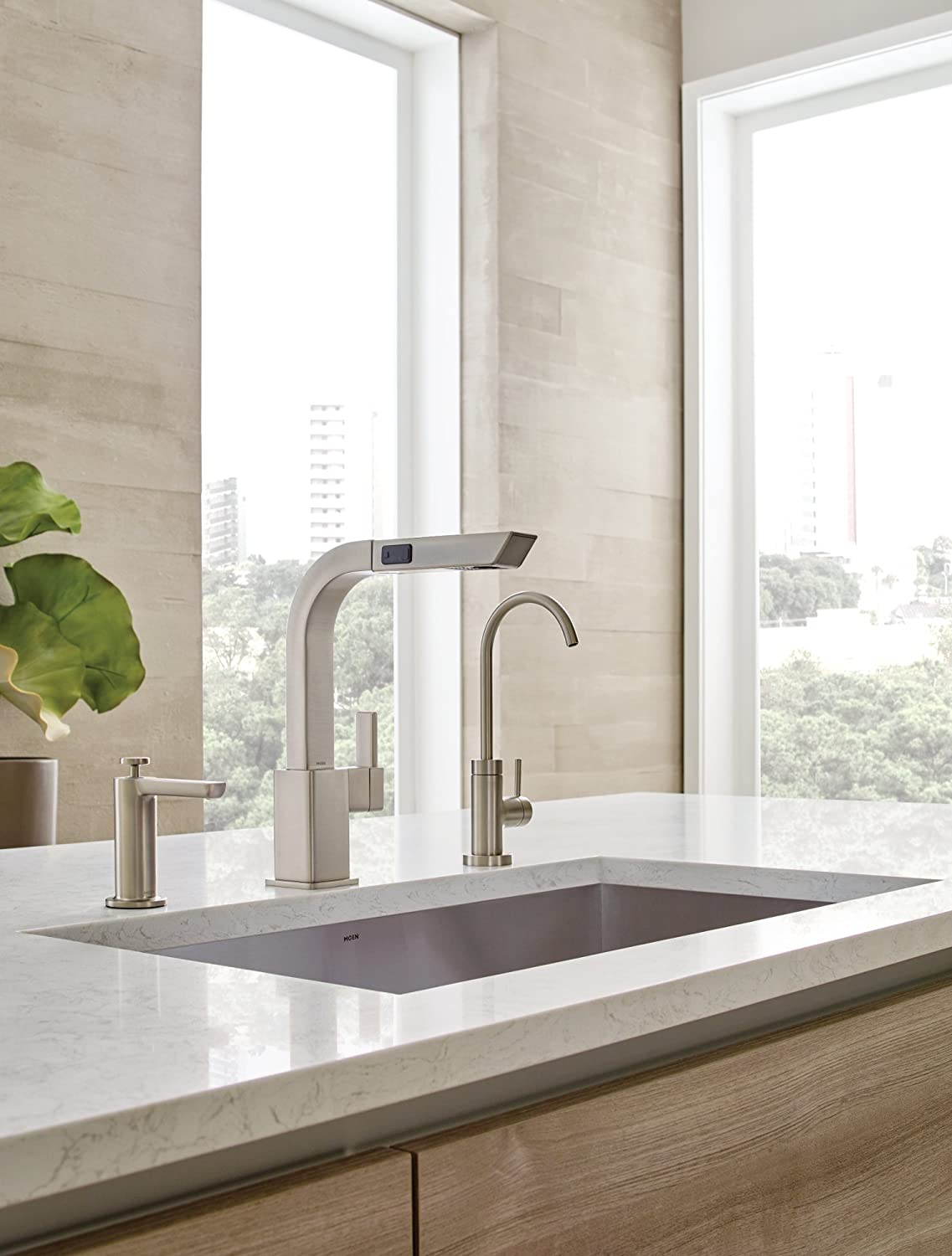 Vòi rửa chén dây rút MOEN S7597C (HÀNG CHÍNH HÃNG)