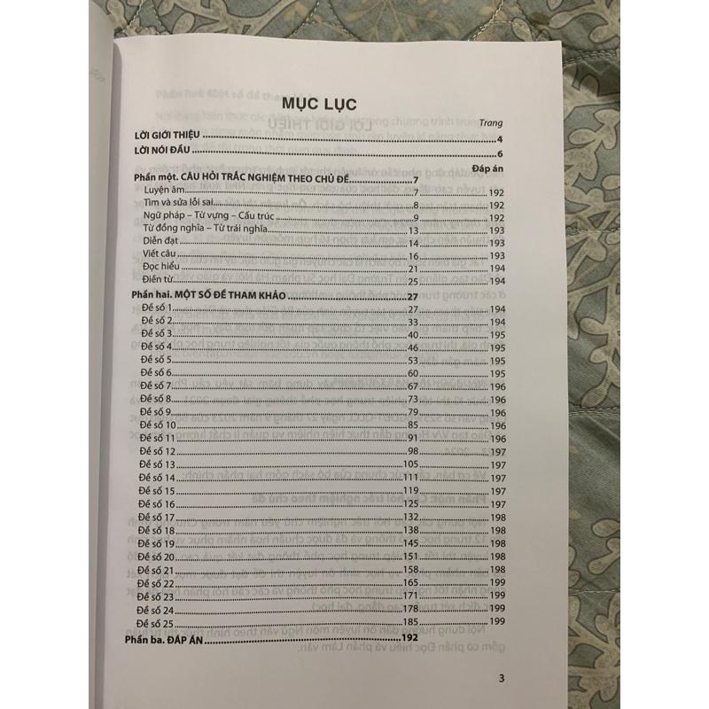 Sách - Ôn Luyện Trắc Nghiệm Thi Tốt Nghiệp THPT Năm 2024 Môn Tiếng Anh