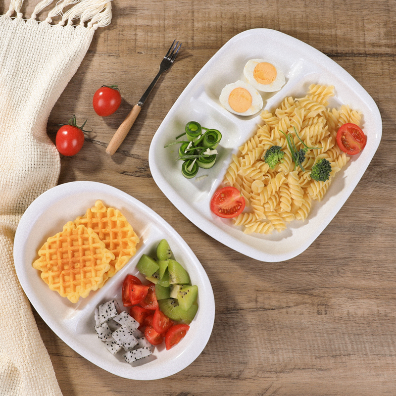 Khay chia 3 ngăn cho bé ăn dặm nội địa Nhật Bản