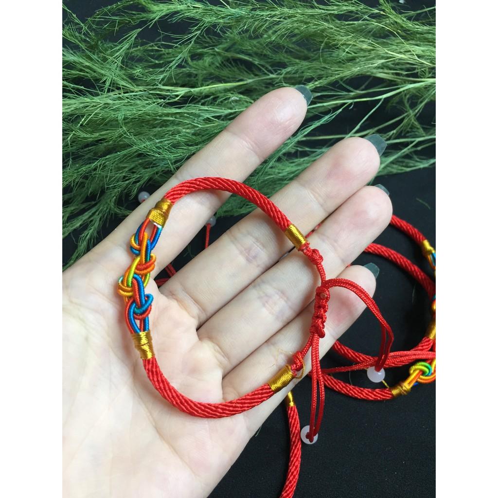 Vòng tay chỉ ngũ sắc may mắn