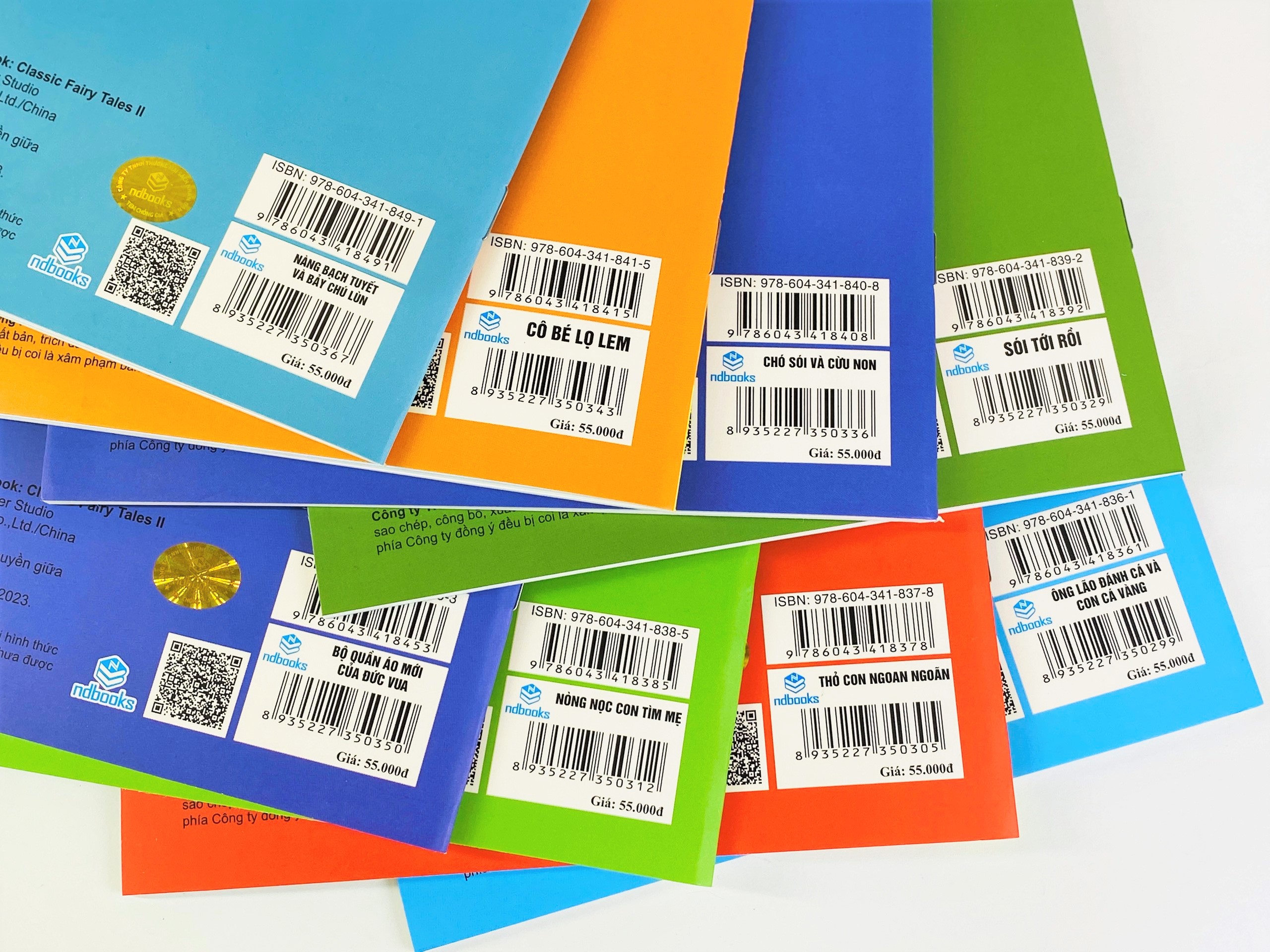 Sách - Combo 8 Cuốn Truyện Cổ Tích Kinh Điển Stickers - Ndbooks