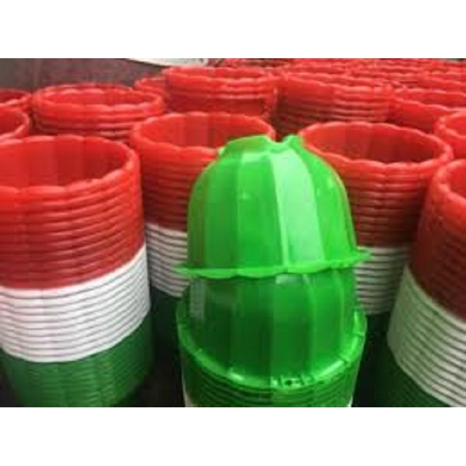 10 Chậu Nhựa Móc Treo