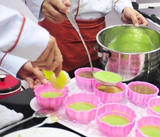 Bộ 5 Khuôn Làm Bánh Trung Thu Rau Cau
