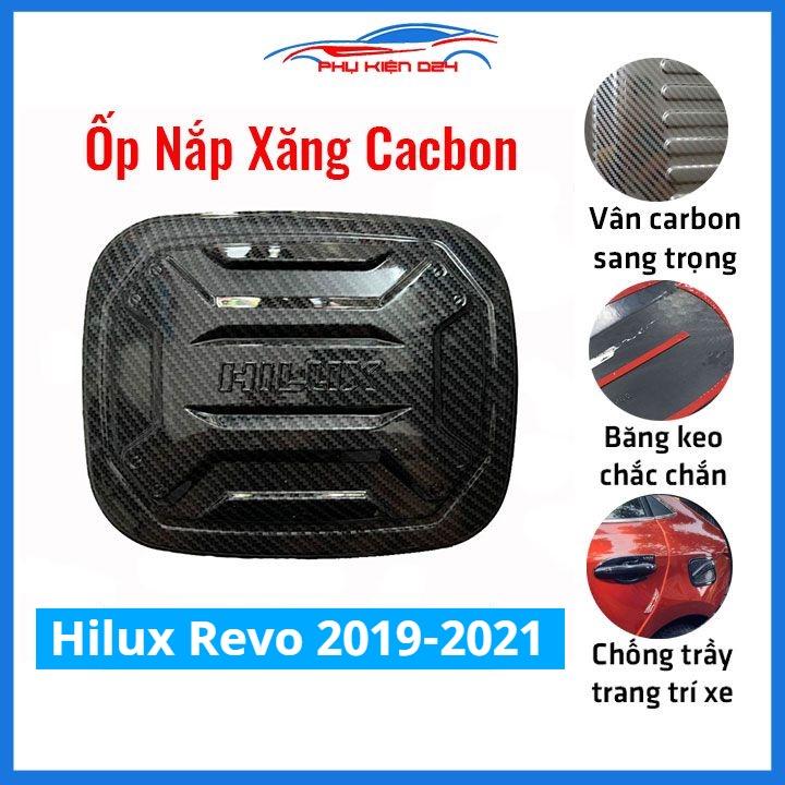 Hình ảnh Ốp nắp xăng Hilux 2019-2020-2021 vân cacbon bảo vệ chống trầy trang trí ô tô