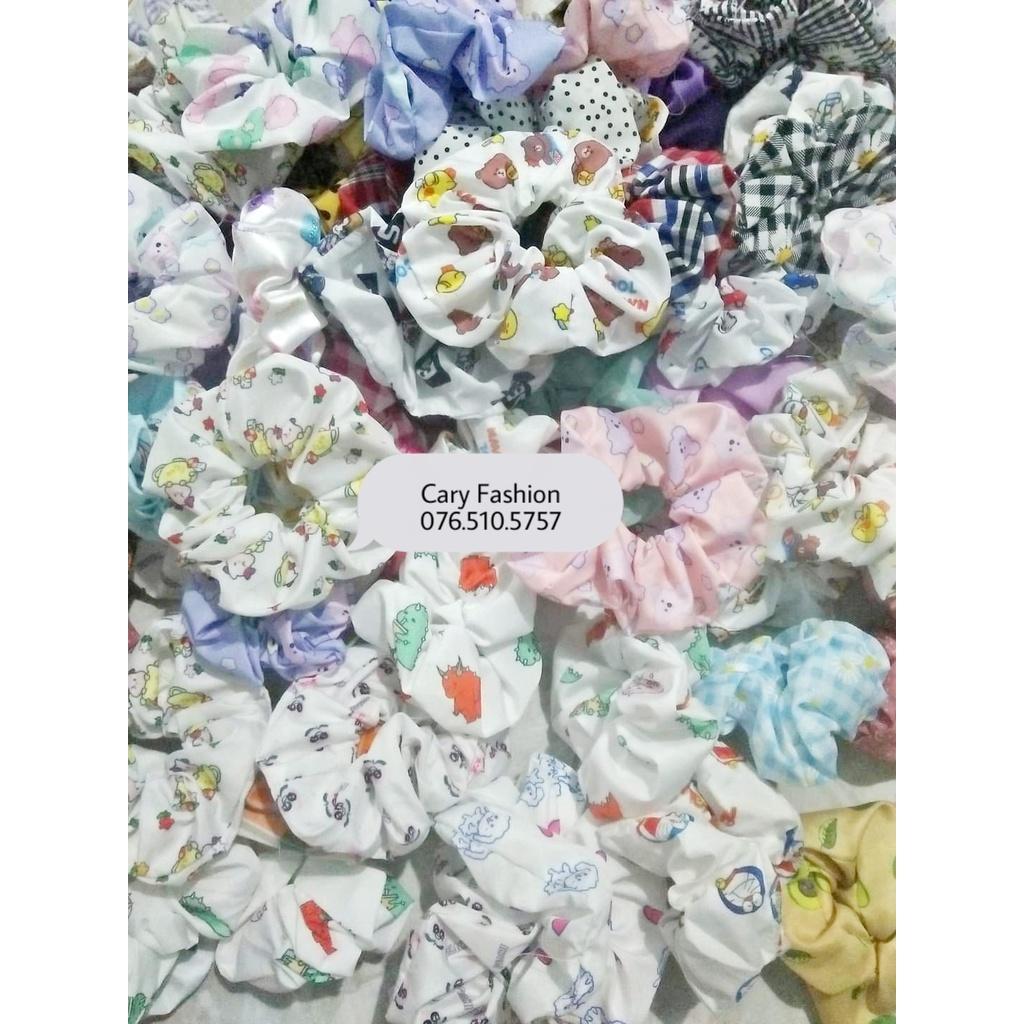 Scrunchies,dây buộc tóc,cột tóc trái cây ,bò sữa ,hoạt hình ,..chất voan, phi bóng ,lụa