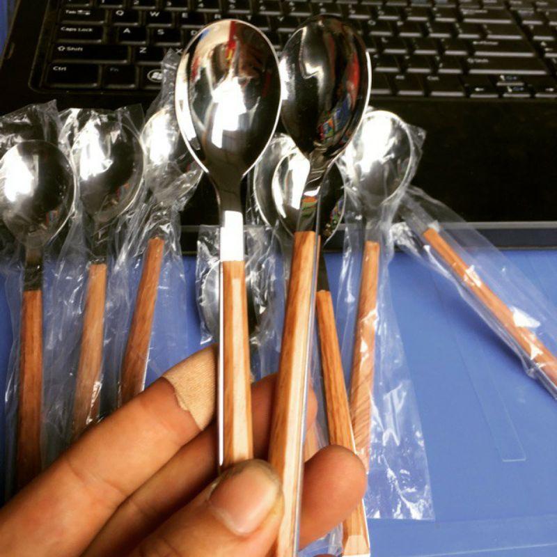 Thìa inox sin cán gỗ hàng chuẩn đẹp dễ dùng