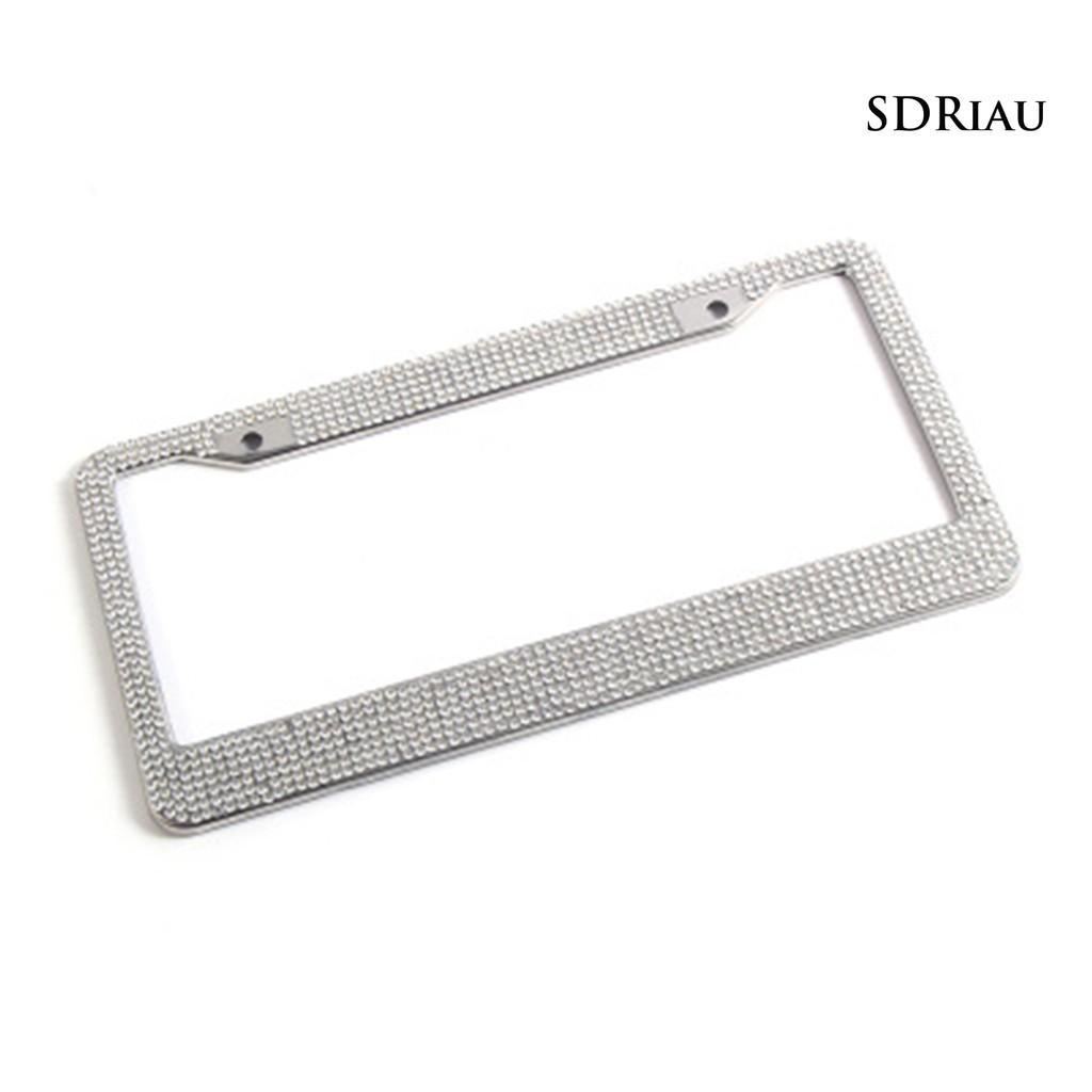 Khung Biển Số Xe Hơi Đính Đá Lấp Lánh Độc Đáo