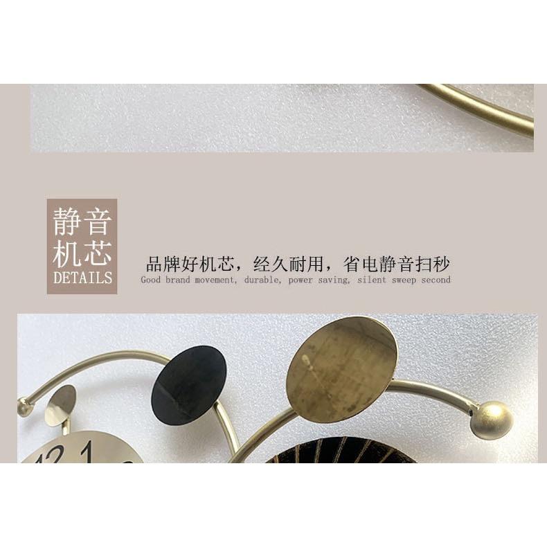 Đồng hồ treo tường ngang mẫu cánh sen sang trọng