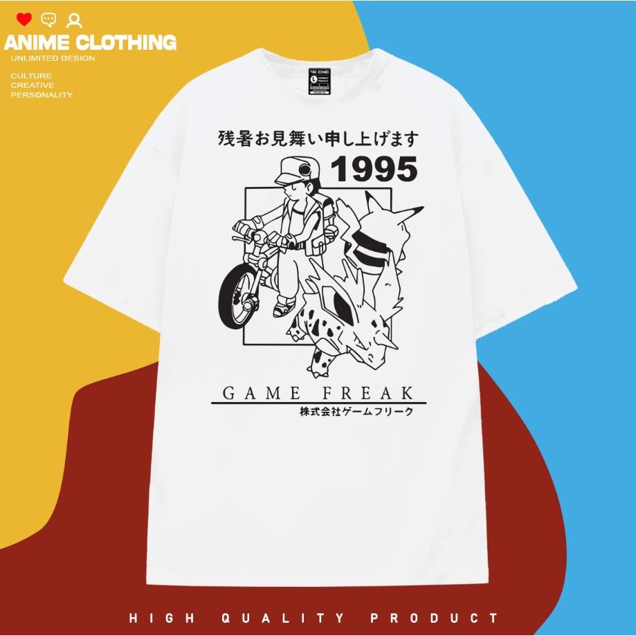 Áo Thun Đen Trắng Nam Nữ Unisex Game Freak 1995 P0kemon Pocket Monster Ash Ketchum Satoshi PIkachu 100% Cotton
