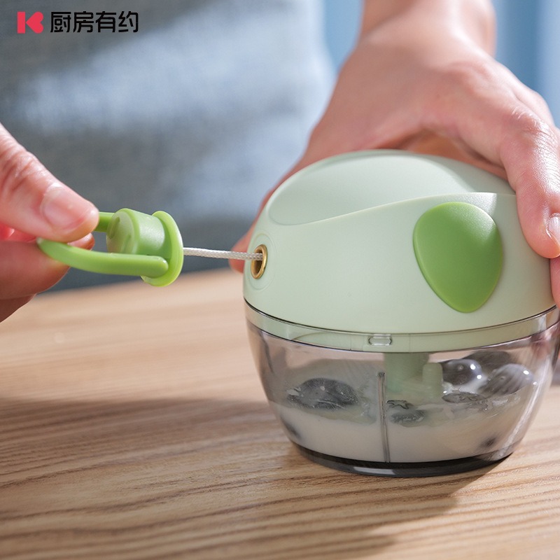 Dụng Cụ Băm , Xay Hành Tỏi Ớt Cầm Tay Hình Con Heo DAMAS A511- Lưỡi Dao Bằng Thép Không Gỉ , Dung Tích 180ml - Hàng chính hãng