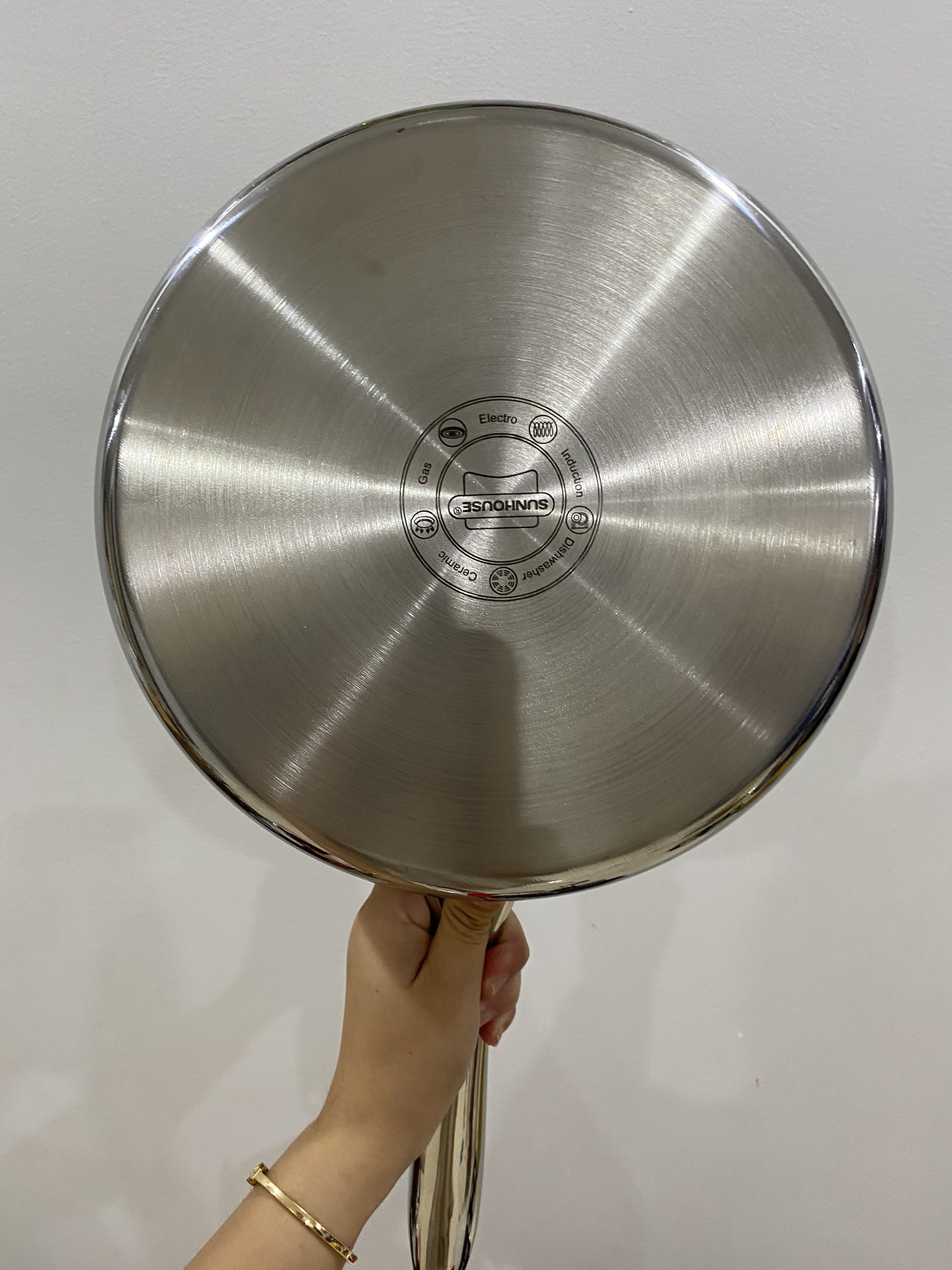 Chảo inox 3 lớp liền đáy chống dính Ultra Titanium Sunhouse STI18-26M - Hàng chính hãng