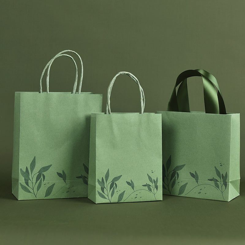 Túi giấy đựng quà dây quai ruy băng màu xanh lá - Kích thước 19.5x24.5x9cm phù hợp các món quà Organic thiên nhiên Q1838