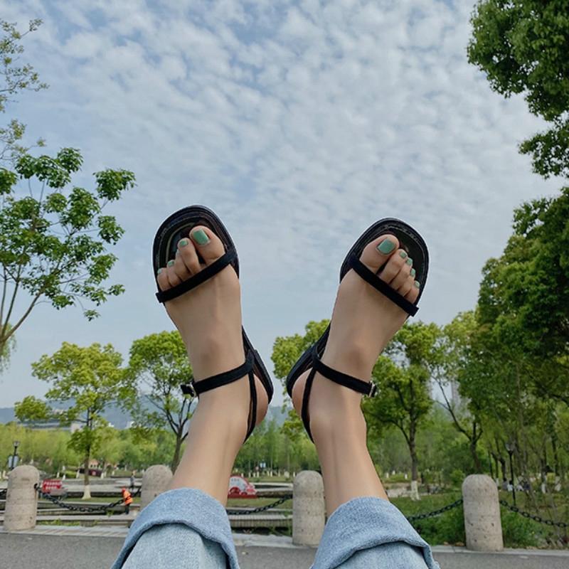 Giày sandal đế bằng hở ngón xinh xắn thời trang cho nữ
