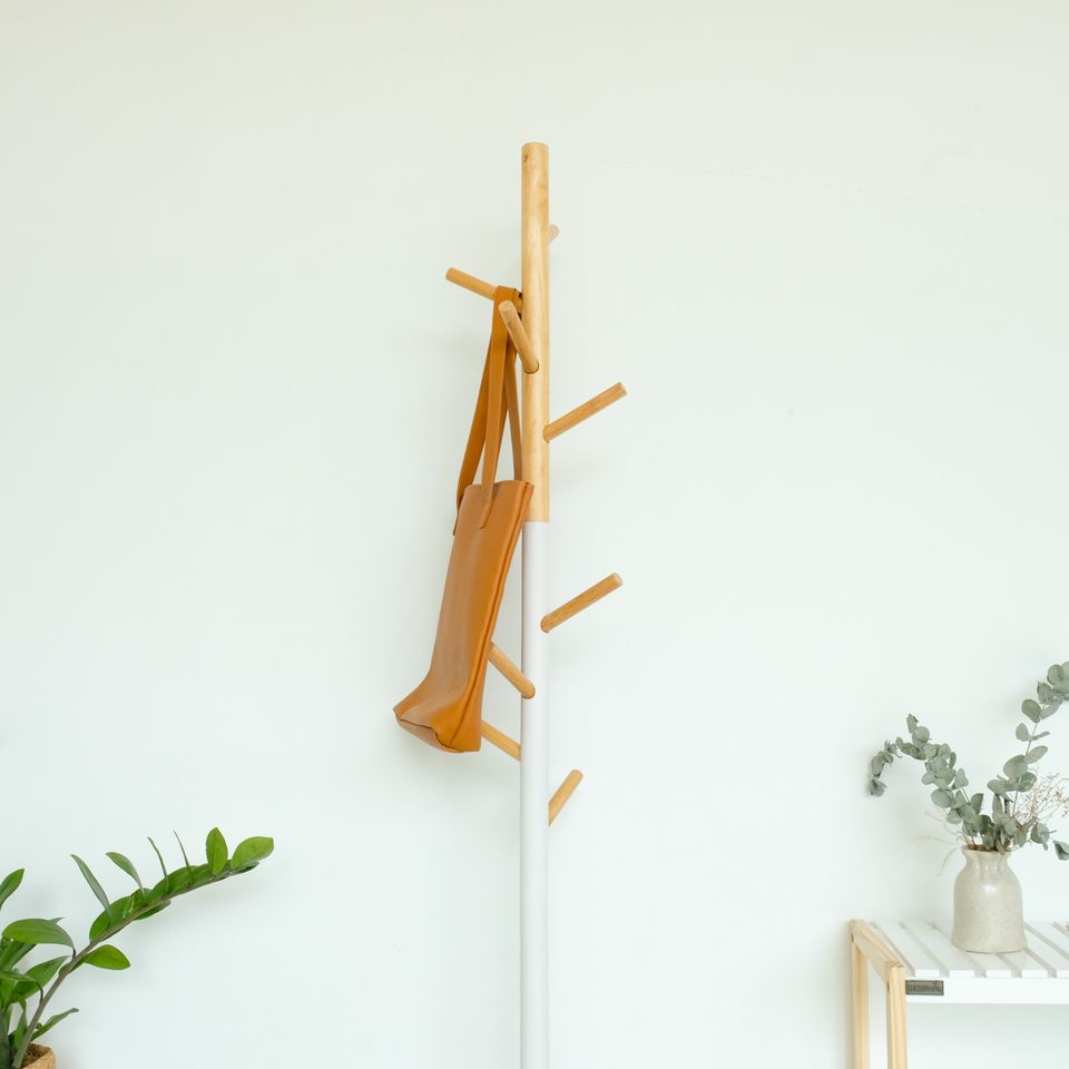 Cây treo quần áo gỗ - Standing Hanger Trắng phối Gỗ