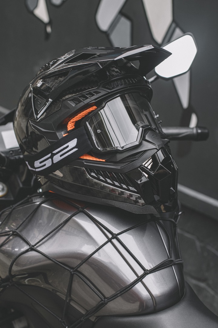Mũ Cào Cào LS2 MX703 X-Force Carbon