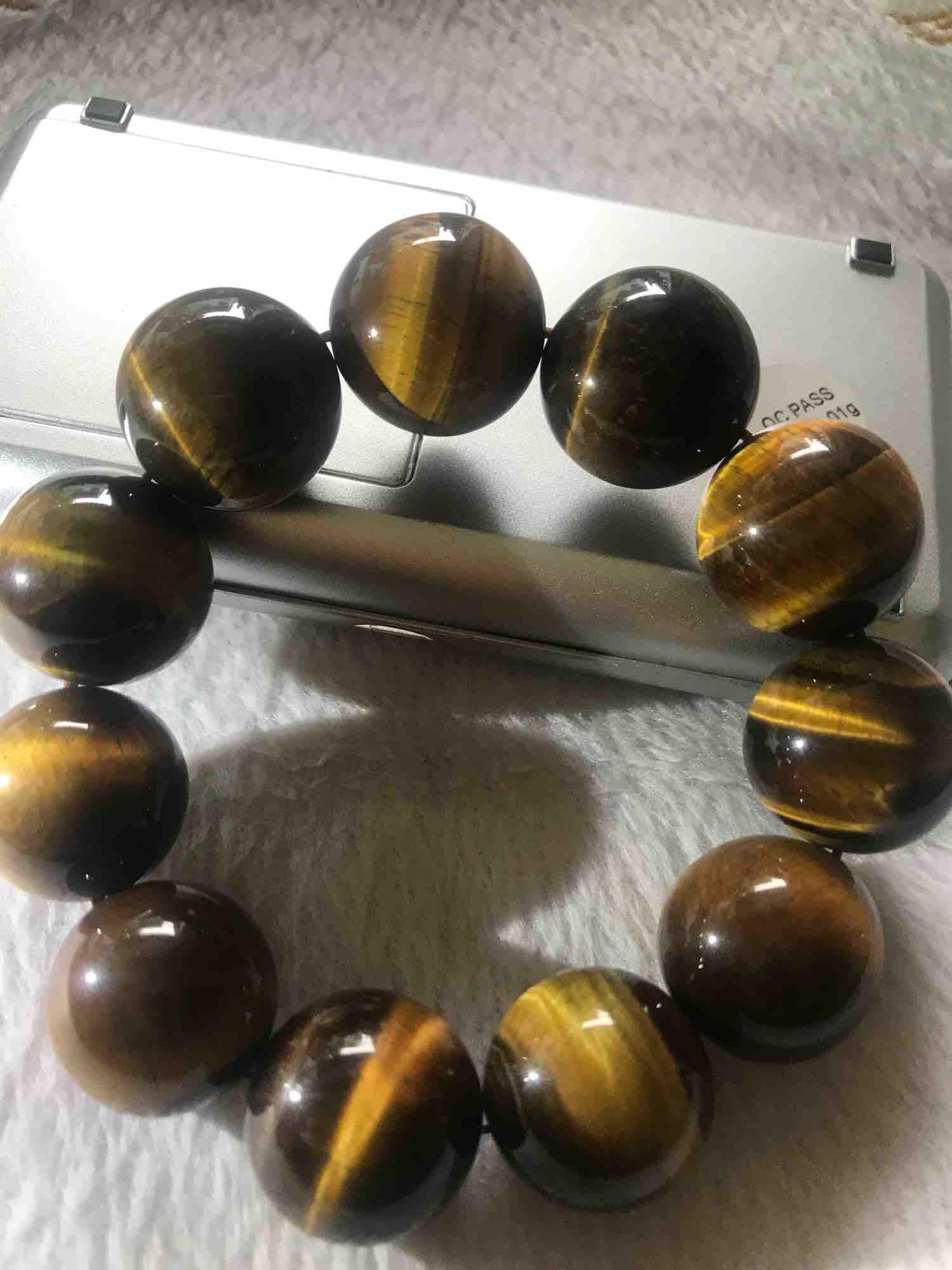 VÒNG HẠT TO 20mm ĐÁ TỰ NHIÊN MẮT HỔ VÀNG NÂU NAM Mạng THỔ KIM