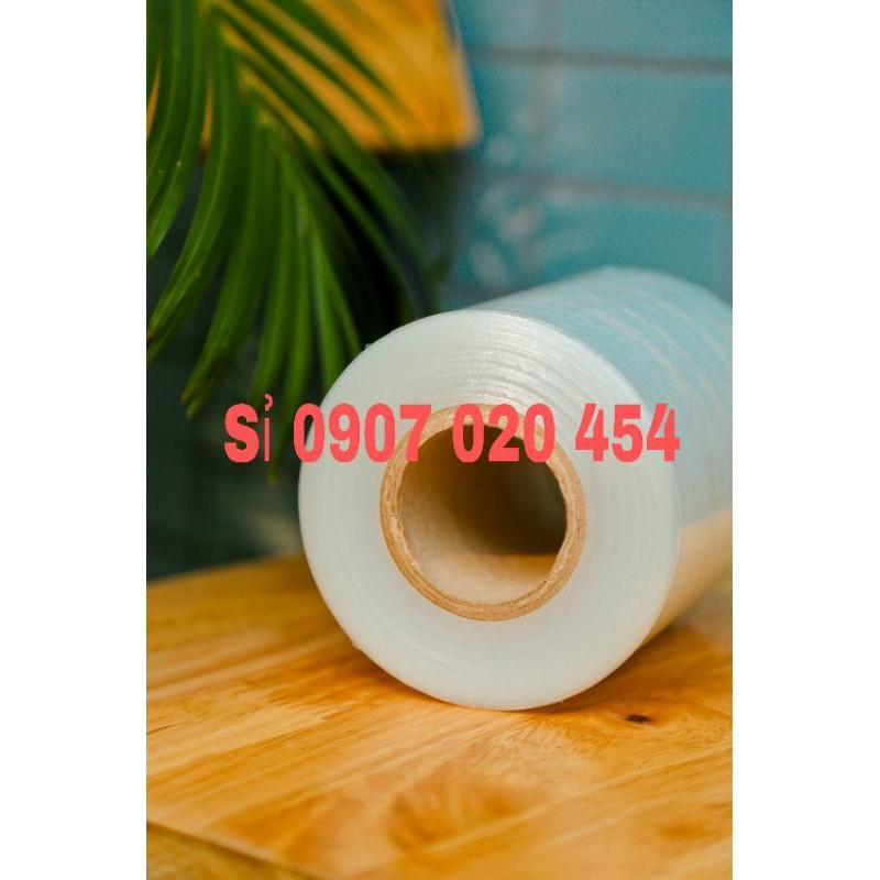 Màng pe quấn hàng hóa pallet 25cm nặng 1,5kg lõi mỏng