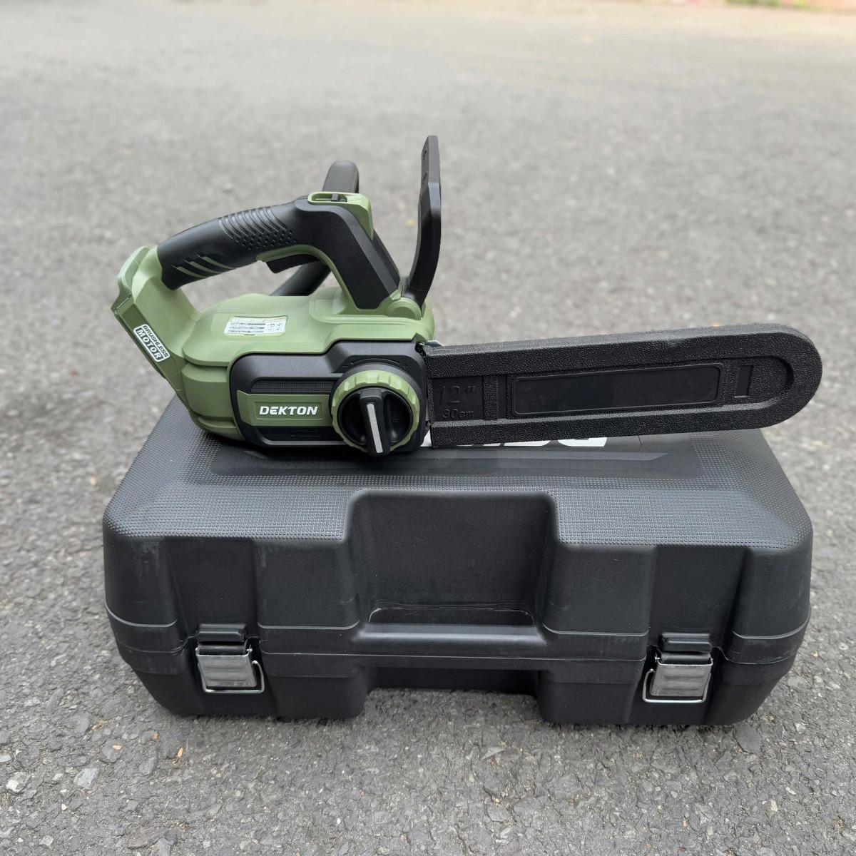 THÂN MÁY CƯA XÍCH PIN 12 INCH BRUSHLESS MÀU OLIVE M21-CX12XPRO DEKTON - HÀNG CHÍNH HÃNG (KÈM HỘP BMC)