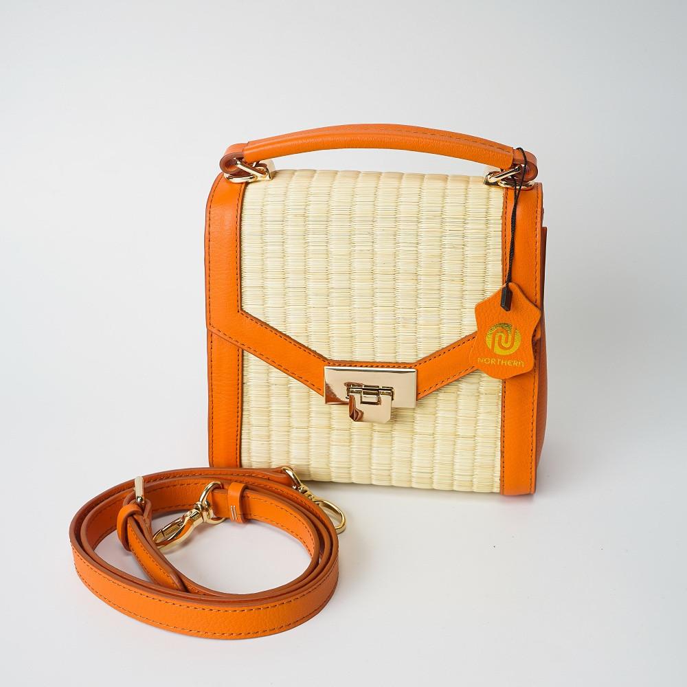 Túi cói thời trang màu cam NORD110