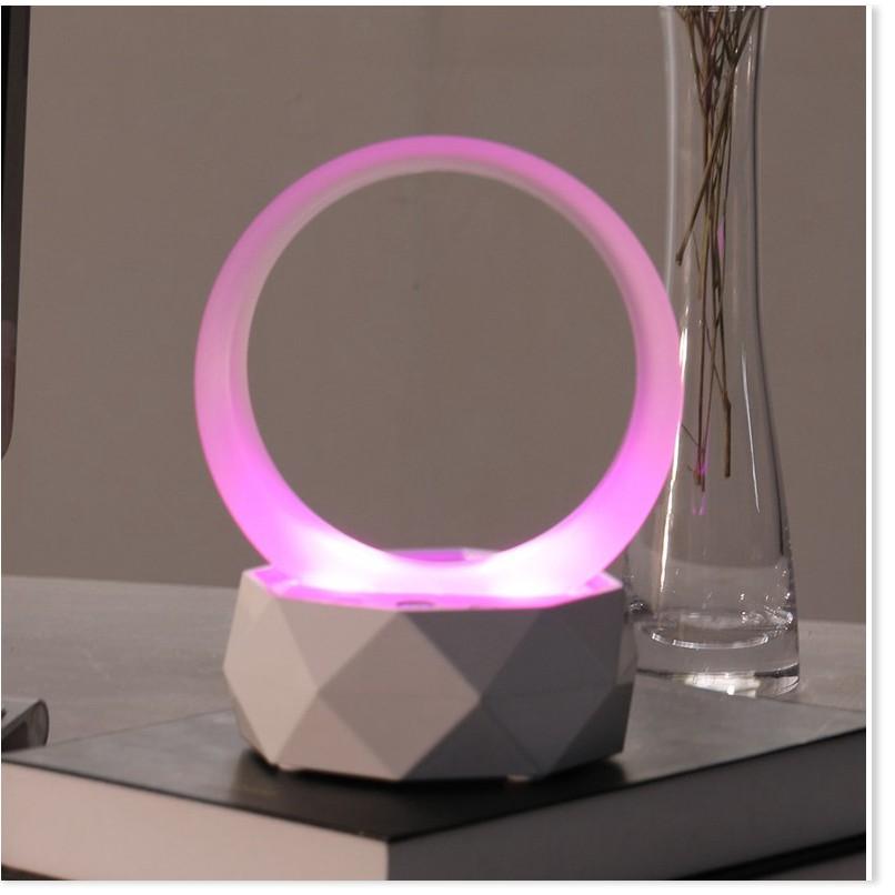 Loa bluetooth để bàn kiêm đèn ngủ hiệu ứng LED Gia Dụng SG