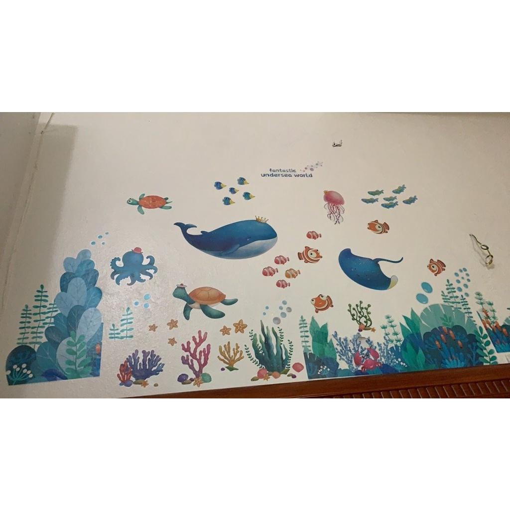 Decal dán tường trang trí phòng bé, dán nhà tắm THẾ GIỚI ĐẠI DƯƠNG - Tranh dán tường